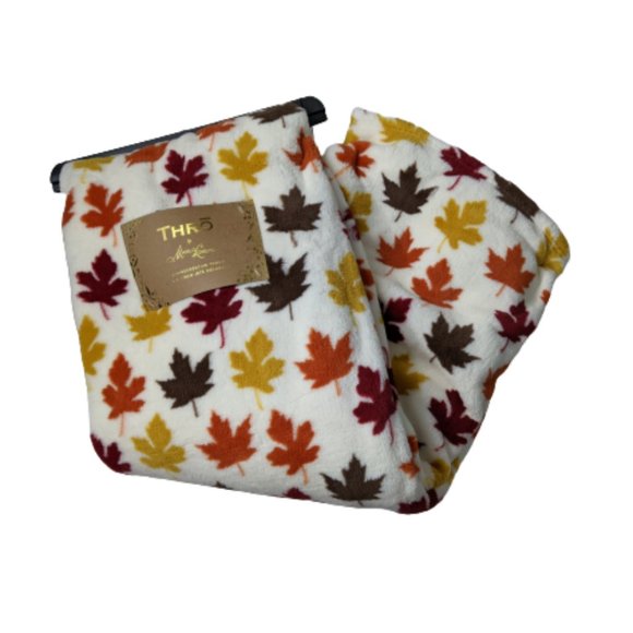 THRO By Marlo Lorenz Fall Leaves Throw Blanket - Picture 1 of 5